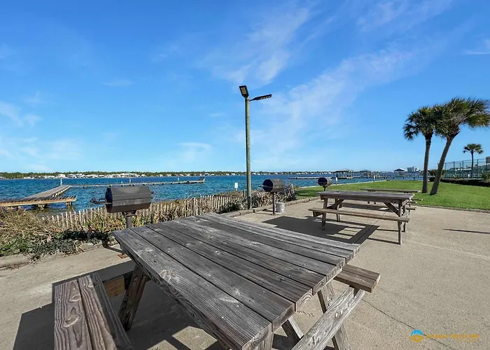 Holiday home Sea La Vie For 4 *
